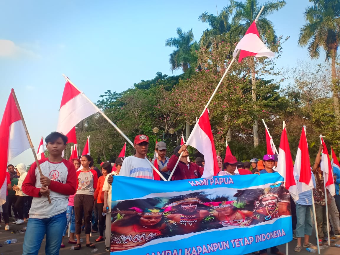 Aksi Aliansi Mahasiswa dan Pemuda Papua di Jakarta kecam pengibaran bendera bintang kejora